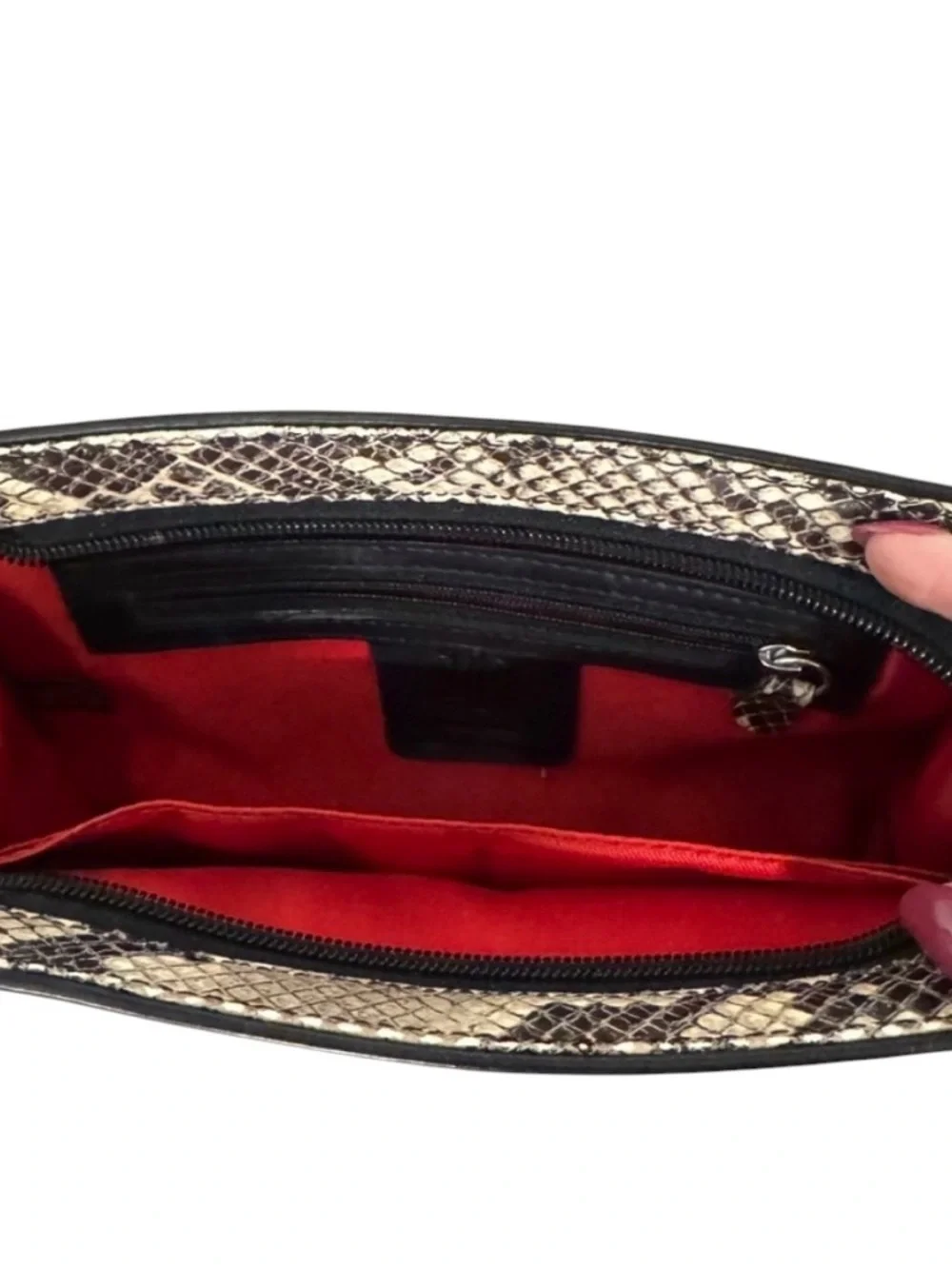 ILI New York Black Genuine Leather Snakeskin Trim Wristlet Clutch Bag Red Lining